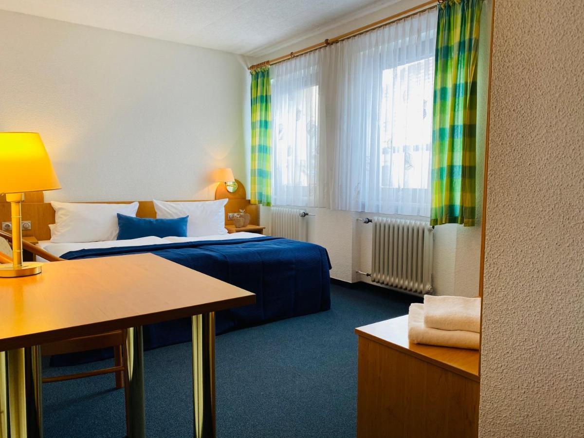 Zum Goldenen Adler Hotel Pfarrweisach ภายนอก รูปภาพ